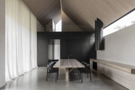 Barwon Heads House: a tranquil coastal retreat seamlessly blending history and modernity in Australia by Adam Kane Architects.