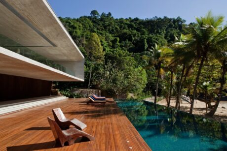 Discover the iconic Paraty House in Brazil, blending modern design with nature's beauty for a harmonious living experience.