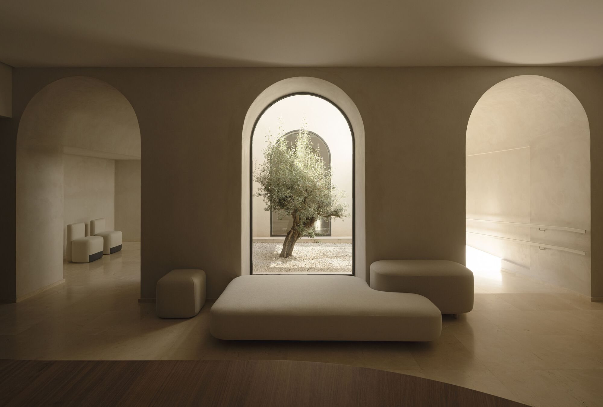 Discover Clínica Alejandría in Valencia, where architectural elegance and holistic care create a balanced experience.