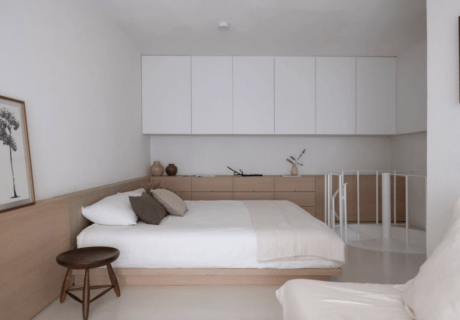 The 606 Apartment: an intimate, collaborative project by Apó Arquitetura and Estúdio BG, blending personal and professional design.