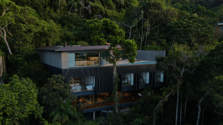 Casa Ybá by Bernardes Arquitetura blends modern architecture with Brazil’s Atlantic Forest for immersive, sustainable design.